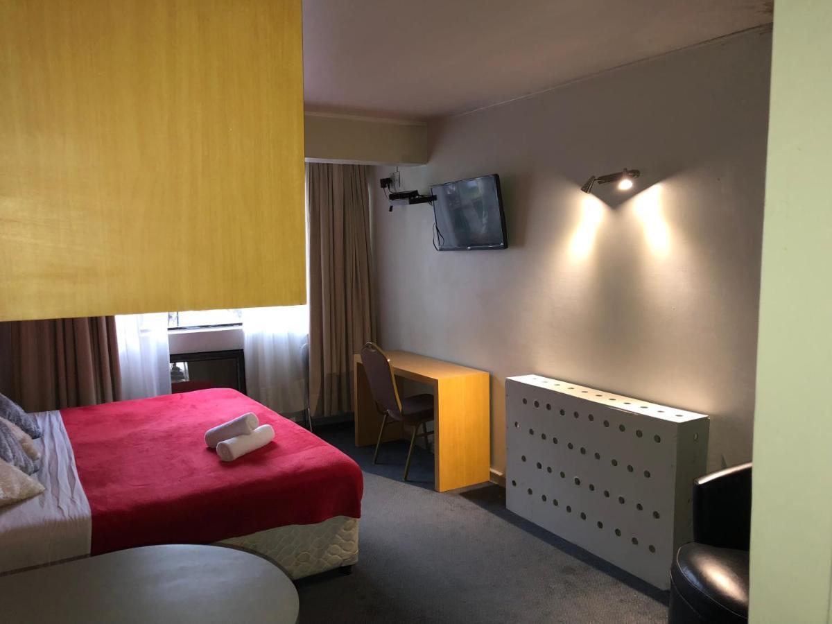 Viva Bellavista Hotel ซานติอาโก ภายนอก รูปภาพ