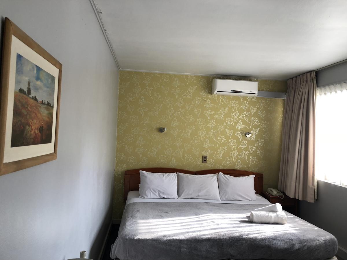 Viva Bellavista Hotel ซานติอาโก ภายนอก รูปภาพ